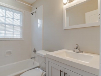 The Grande at Brookley - 1601 Neshota Dr