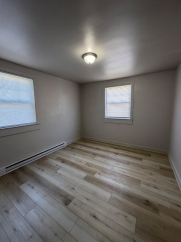 1-Bedroom in Front Royal – Pet Friendly and closet to shops and town. 1-Bedroom in Front Royal – Pet Friendly and closet to shops and town.