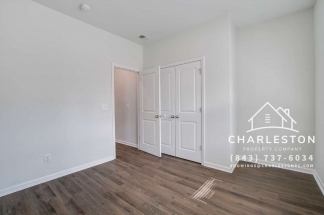 414 Squire Pope Rd Available 10/16