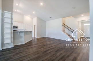 414 Squire Pope Rd Available 10/16
