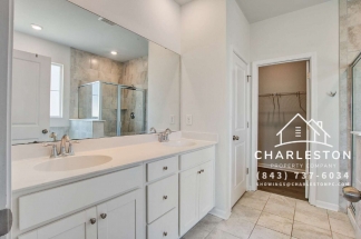 414 Squire Pope Rd Available 10/16