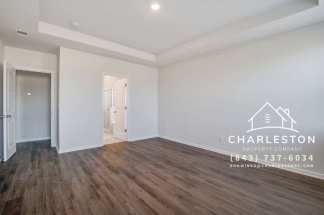 414 Squire Pope Rd Available 10/16