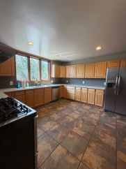 Spacious 5-Bedroom Home with Elegant Hardwood Floors at 120 Sherwood Avenue in Front Royal!