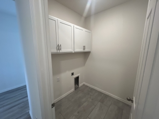 Charming 4-Bed, 2-Bath Rental in Sarasota!