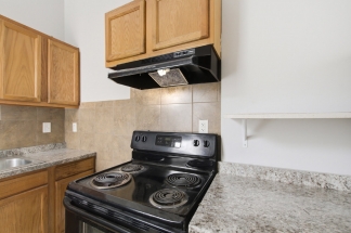 27 Maverick St - Available now!