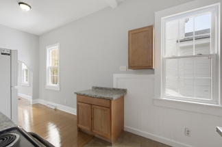 27 Maverick St - Available now!