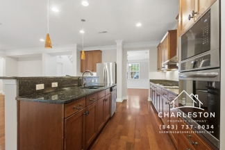 654 Grassy Hill Rd - Available now!