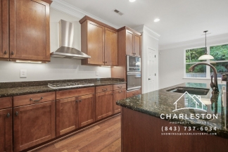 654 Grassy Hill Rd - Available now!