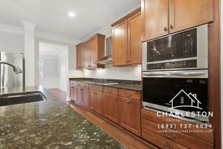 654 Grassy Hill Rd - Available now!