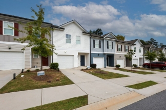 Unfurnished Townhome Wooded Backyard