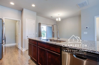 109 Alston St - Available 10/19