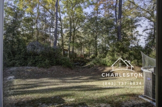 109 Alston St - Available 10/19