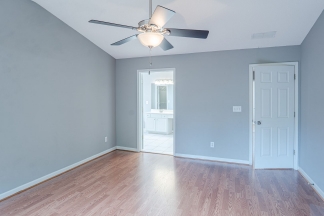 Spacious 3BR Alpharetta Home with Pool, Tennis, Washer/Dryer & Private Backyard