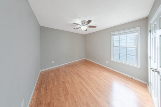 Spacious 3BR Alpharetta Home with Pool, Tennis, Washer/Dryer & Private Backyard
