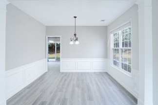 Spacious 3BR Alpharetta Home with Pool, Tennis, Washer/Dryer & Private Backyard