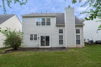 Spacious 3BR Alpharetta Home with Pool, Tennis, Washer/Dryer & Private Backyard