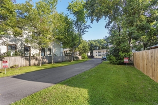 Stonewall Apartments