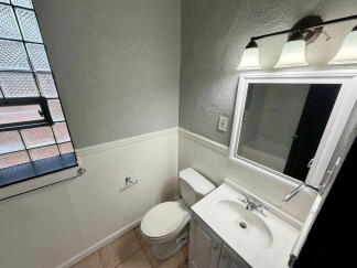 Spacious 2-Bedroom 1.5 bath