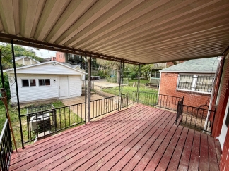 Spacious 2-Bedroom 1.5 bath