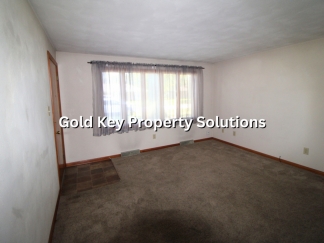 2 BR 1 BA Brick Ranch with Central Air and Garage (NO SECTION 8)
