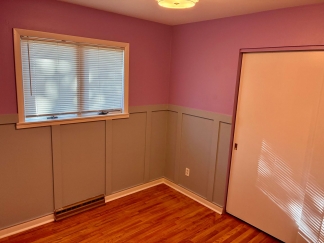 3 Bed,2 Bath,Finished Basement, Fenced Yard & Screened-In Patio!