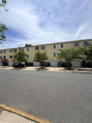WFF - 20 Cochran Way Hollywood TH - UD STUDENT RENTAL