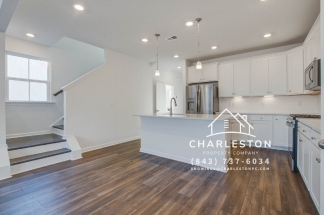 760 Trotters Ln # 95 - Available now!