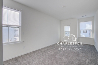 760 Trotters Ln # 95 - Available now!