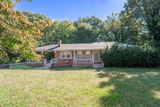 Spacious 4-Bedroom, 3-Bath Home in Marietta – Washer & Dryer Included!