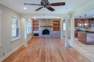 Spacious 4-Bedroom, 3-Bath Home in Marietta – Washer & Dryer Included!