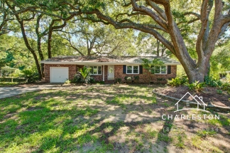 853 Fred St - Available Now!