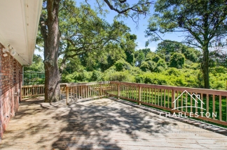 853 Fred St - Available Now!
