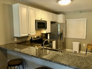 Sarasota Waterfront 2/2 Condo On Whitaker Bayou - Includes Boat Dock Use | For Rent