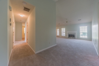 Ranch home in a great location!