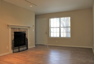 Fabulous Totally Updated Condo In Highly Desired Area ~ Down Stair Unit In Gated Community!!!