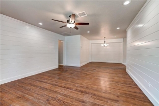 Amazing Gorgeous Home In The Village!!!