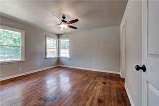 Amazing Gorgeous Home In The Village!!!