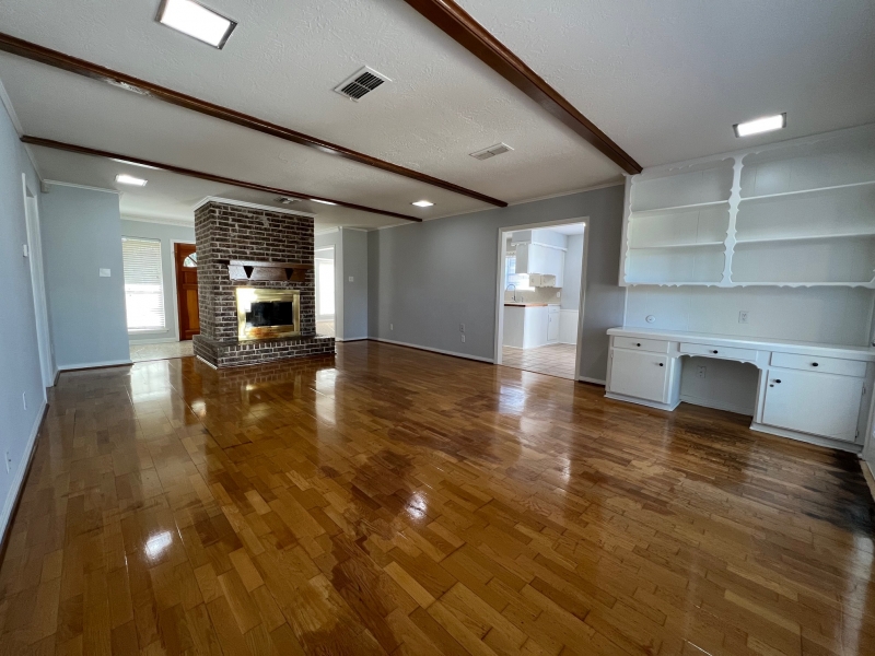 4 Bedroom Rental – 9206 Sharpview, Houston, TX, 77036