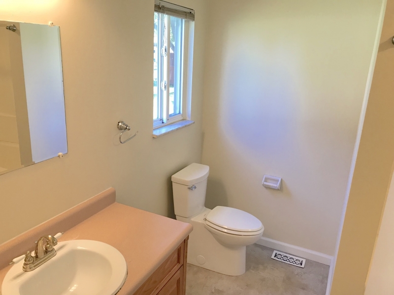 4 Bedroom 1.5 Bathroom Home in Wayne Township! - Photo 13