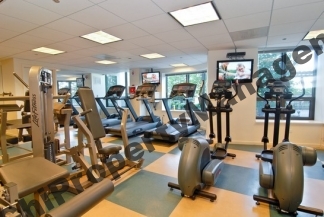 Luxury 2BR/1.5BA Condo in River North