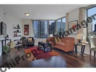 Luxury 2BR/1.5BA Condo in River North