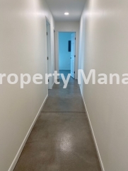 3 Bedroom 2 bath Duple with Garage - Close to WSU