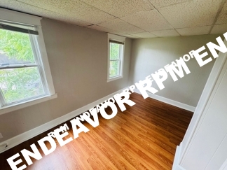 1BED/1.5 Bath Available Now!!!!