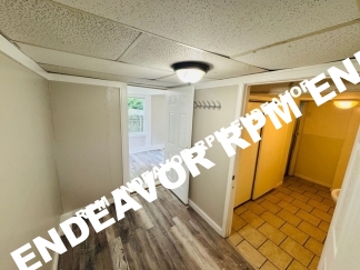1BED/1.5 Bath Available Now!!!!