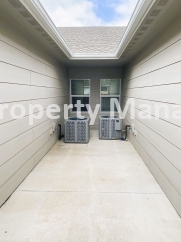 3 BEDROOM  2 BATH DUPLEX Belaire
