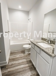 3 BEDROOM  2 BATH DUPLEX Belaire