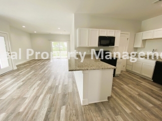 3 BEDROOM  2 BATH DUPLEX Belaire