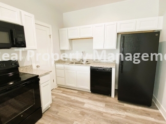 3 BEDROOM  2 BATH DUPLEX Belaire