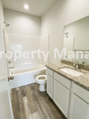 3 BEDROOM  2 BATH DUPLEX Belaire