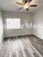 3 BEDROOM  2 BATH DUPLEX Belaire
